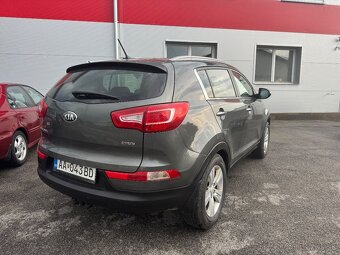 Kia Sportage 2.0 CRDi AWD - 4