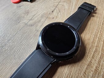 Samsung Watch4 Classic - 4