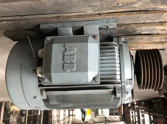 elektromotor 55kw - 4