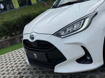 TOYOTA YARIS , automat , hybrid , 30000 km - 4
