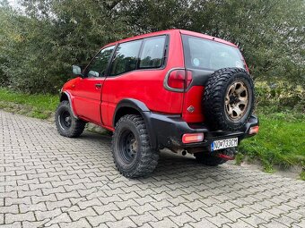 Terrano 2.7Tdi r.v-2001 - 4