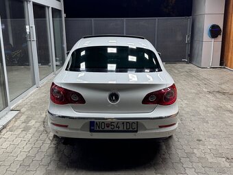 Volkswagen Passat CC - 4