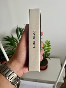 Nový Google Pixel 9a 128 GB Iris + Príslušenstvo - 4