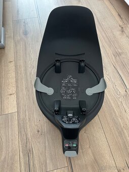 CYBEX Cloud T i-Size Plus + Base T - 4