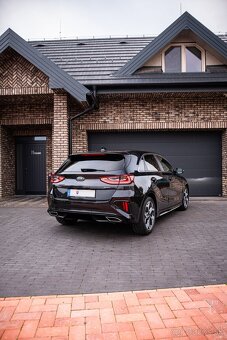 KIA Ceed 2020 GT-LINE 1.majitel V ZÁRUKE - DPH - SK Vozidlo - 4