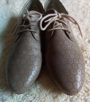 Rieker Dámske Kožené Poltopánky Veľkosť 39 - Nové - 4