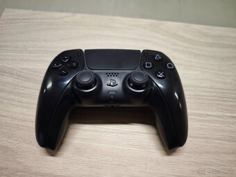 PS5 ovládače - 4
