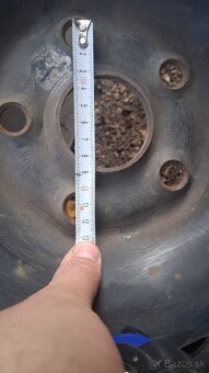 Predam zimné mneu plusz plechove disky. - 4