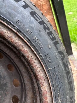 Zimné pneu 175/65 R15 84T - 4