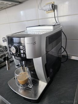 Delonghi Magnifica S - 4