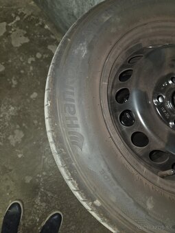 Predam Vw Mulltivan originál 215/65/r16 - 4