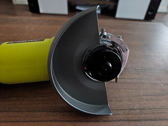 Brúska RYOBI RAG800/125 - 4