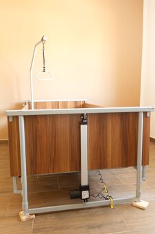 Elektrická polohovacia posteľ - 4