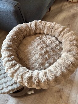 škrabadlo s domčekom pre mačku - 4