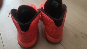 Nike Air Jordan Obuv Orange 47,5 EU - 4