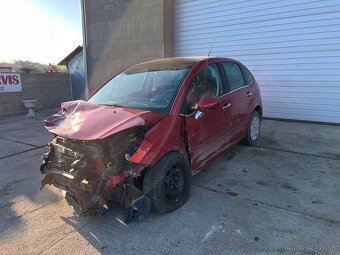 Predám náhradné diely na Citroën c3 1,4benz. 2011 - 4