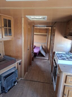 Karavan - 4