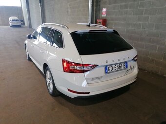 Škoda Superb III Combi 2.0 TDI 110kw DSG 146000km - 4