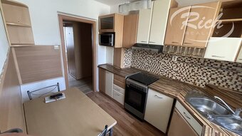 Na prenájom, pekný zariadený 3 izb. byt na Družbe - 4
