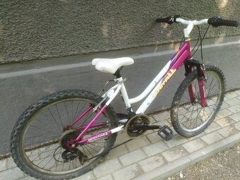 Dievčenský bicykel 24" - 4
