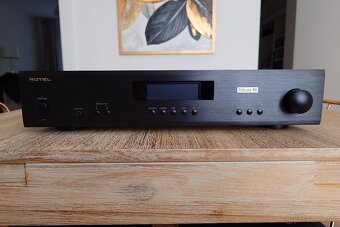 Predam stereo zosilnovac Rotel A11 Tribute cierny - 4