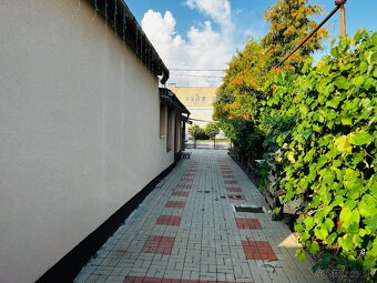 Jednopodlažný rodinný dom, 503m2, MI - 4