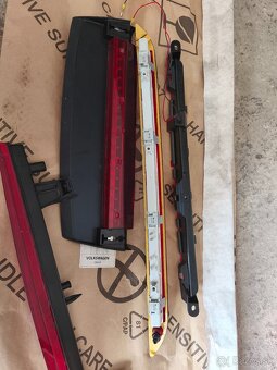 Tretie brzdove svetlo AUDI A6 C8, BMW X1 - 4