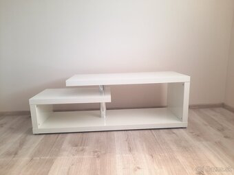 Konferenčný stolík - 4