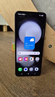 Samsung galaxy Z FLIP 5, 512gb krásny stav - 4