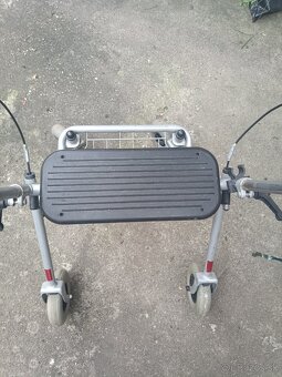 Choditko pre imobilnych so sedakom skladacie - 4