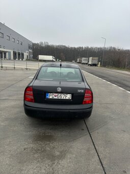 Škoda Superb - 4