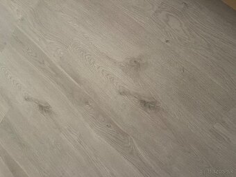 Podložka a laminátová podlaha - 4