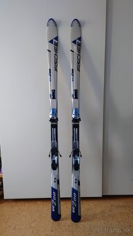 predáme zjazdové lyže - 4