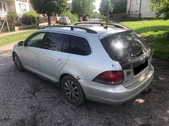 VW Golf 1.6TDI Highline - 4