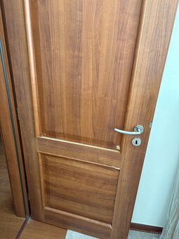 interiérové dvere so zárubňami 80cm a 60cm - 4