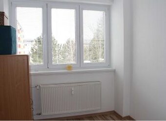 2 izbový byt, Medňanská 517/11, Ilava - 4