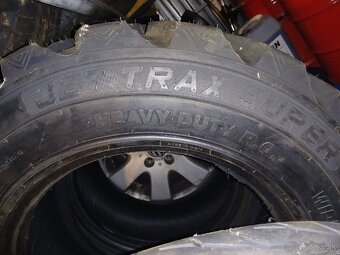 2x pneu 10x16.5 - 4