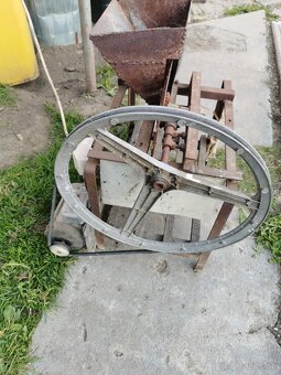 Drvič mlynček na ovicie zeleninu - 4