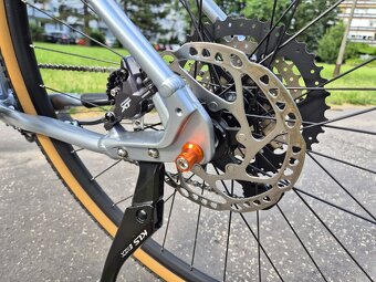 Custom horský bicykel z úplne nových komponentov - 4