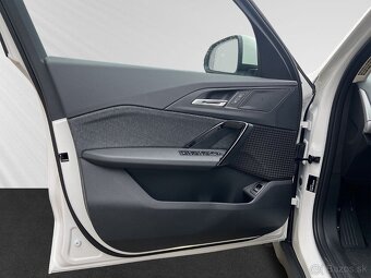 BMW X1 sDrive18i Automatik - 4