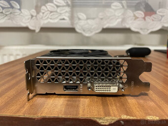 GTX 1650 - 4