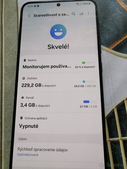 SAMSUNG S22 PLUS - 4