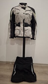Motobunda a nohavice. - 4