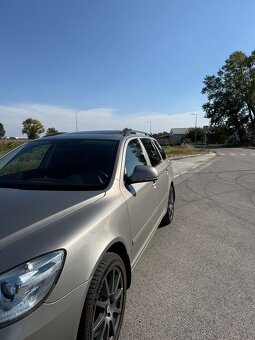 Škoda Octavia 2.0 TDI DSG combi - 4