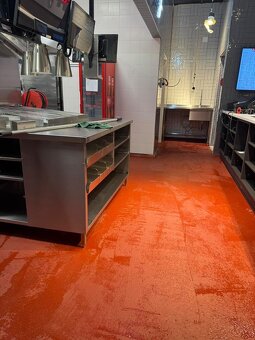 Ponúkame upratovanie - 4