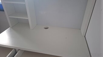 Pisací stôl s magnetickou tabulou Ikea MICKE - 4