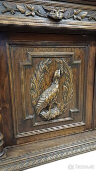 Starožitný nabytok - 4