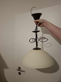 Lustre a nástenné lampy - 4