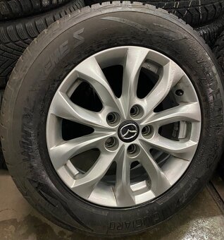 5x114,3 R16 6,5J ET50 Mazda + 215/60 R16 zimné - 4