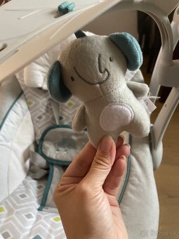 Ingenuity kresielko 0m+ do 9kg, Hojdačka vibrujuca - 4